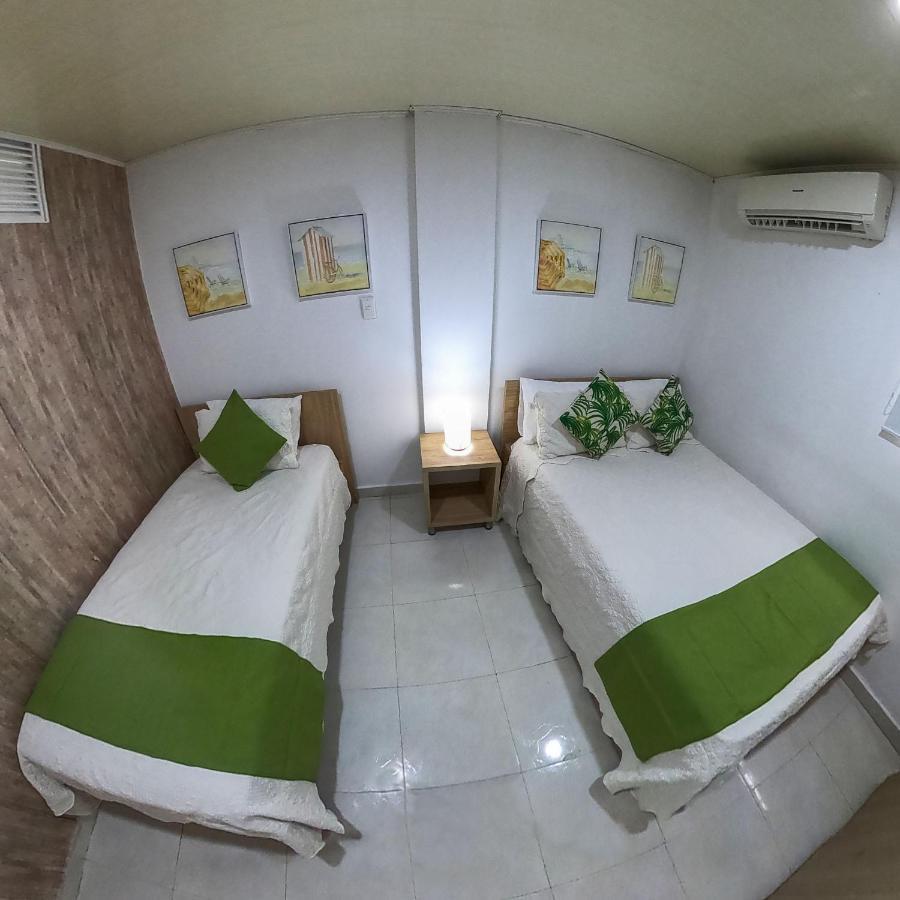 Apartamentos Aury San Andrés Esterno foto